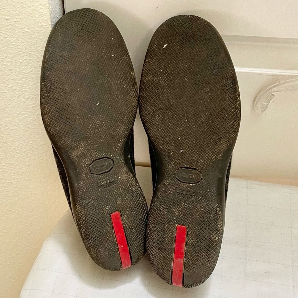 Authentic Prada classic toggle wool loafers - Picture 12 of 14